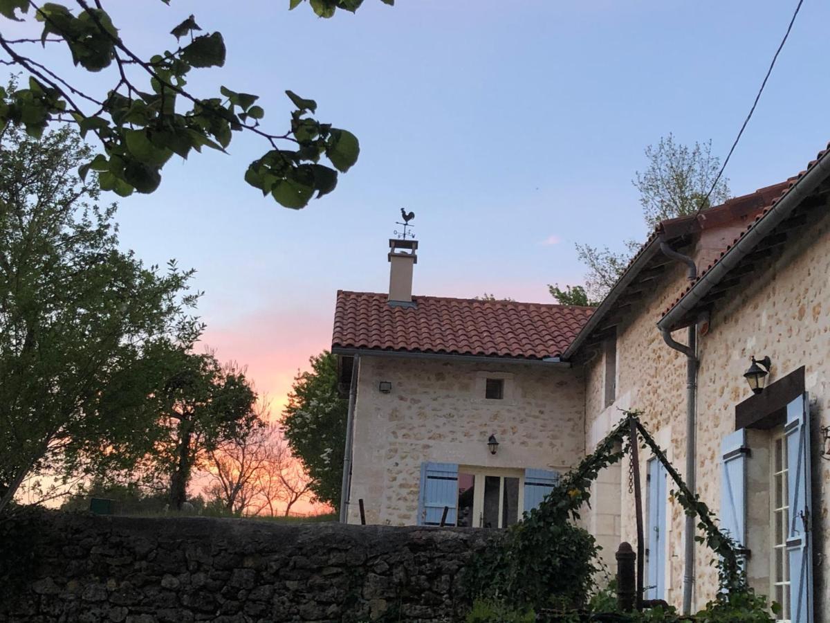 Mabelle Reve B&B Saint-Pierre-de-Cole Экстерьер фото